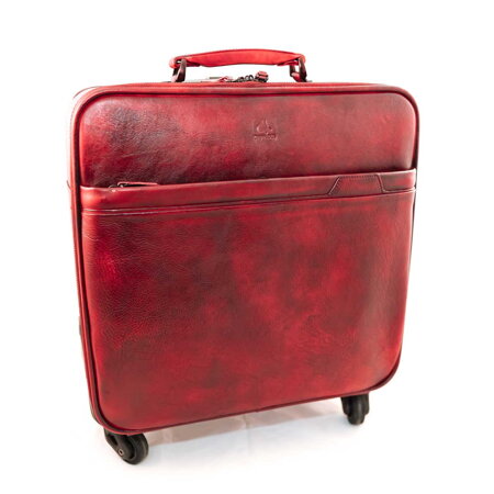Kufr červený