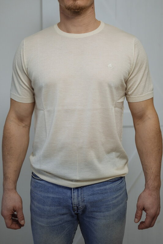Cashmere t-shirt black beige Cashmere t-shirt black beige
